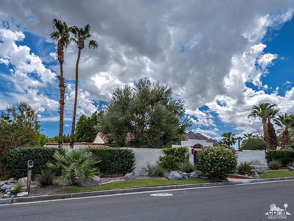 3rd image of 54200 Avenida Cortez
