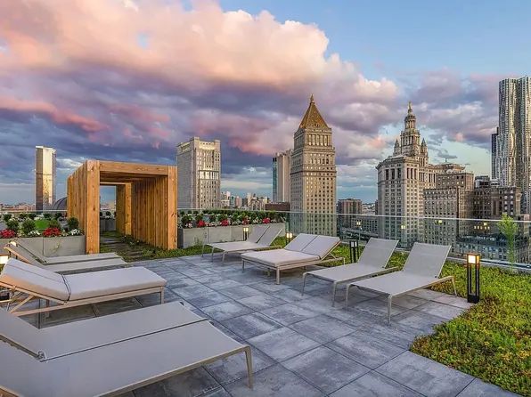 108 Leonard Street image 14 of 19