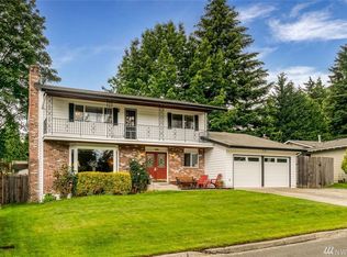 11812 NE 157th St, Bothell, WA 98011