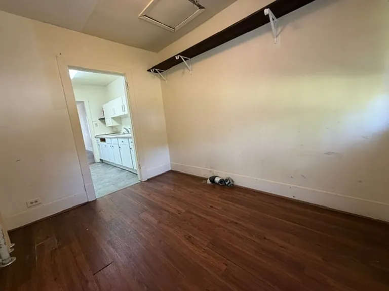 1634 Hodges St — Photo 8