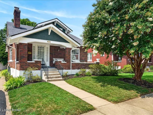422 Fairlawn Rd, Saint Matthews, KY 40207