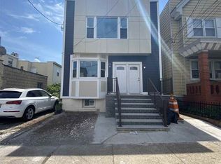 9 Berkeley Pl #1, Jersey City, NJ 07306