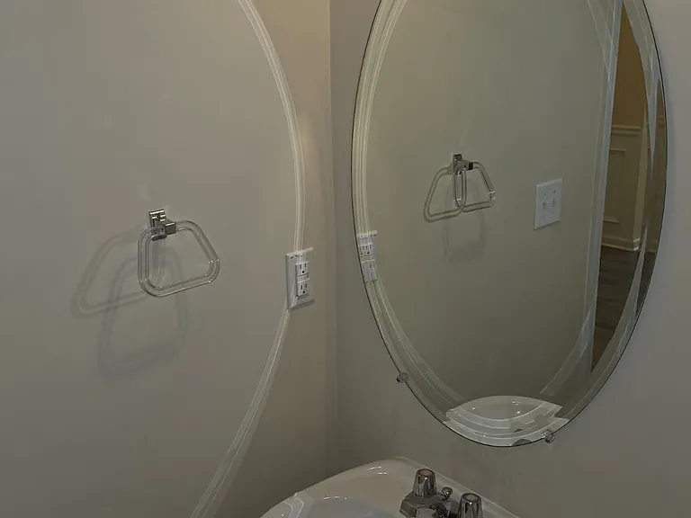 326 Lauren Dr — Photo 23