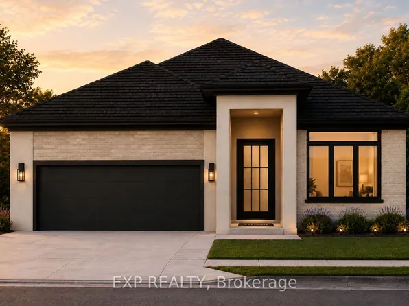 303 Hastings St, North Middlesex, ON N0M 2K0