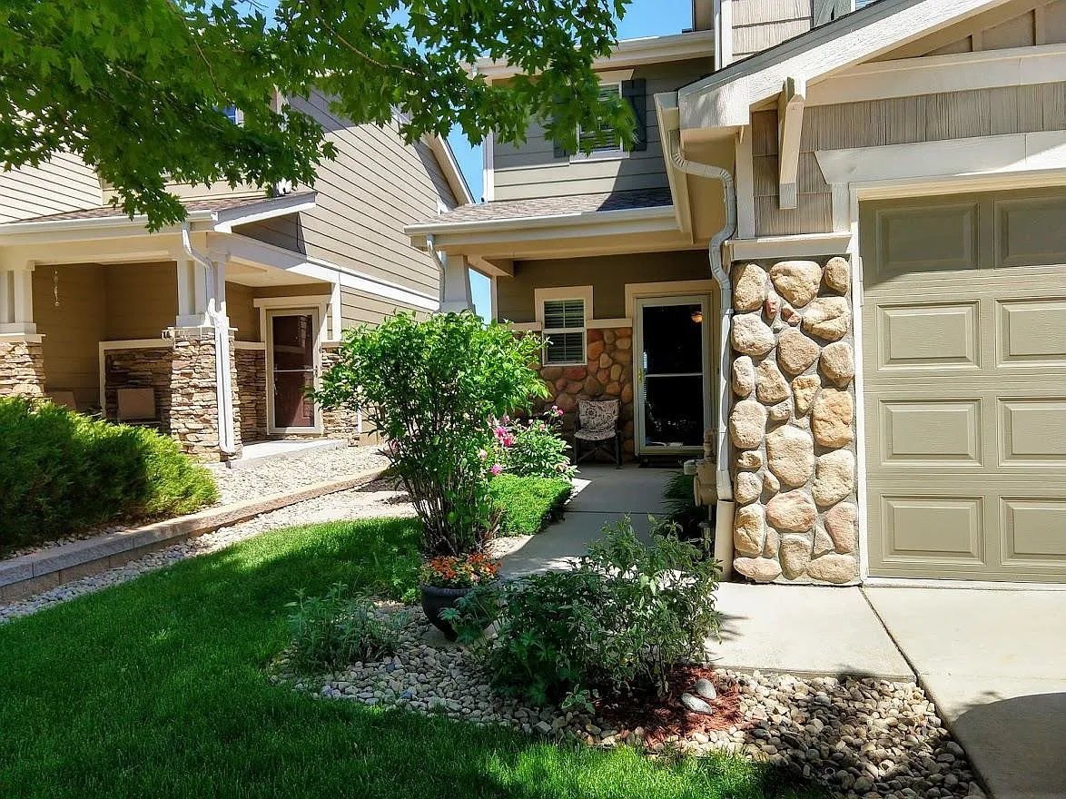 3 bed, 1588 sqft, $2,600 — Photo 2