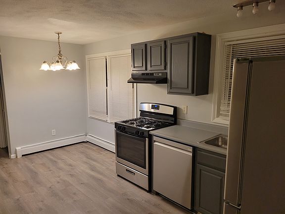 3rd image of 669 Chalkstone Ave
