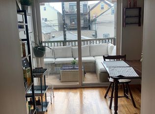 1249 N Greenview Ave APT 1, Chicago, IL 60642