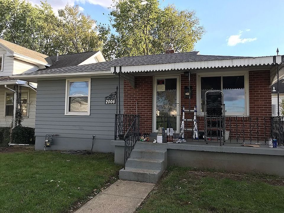 2nd image of 2006 Bickmore Ave