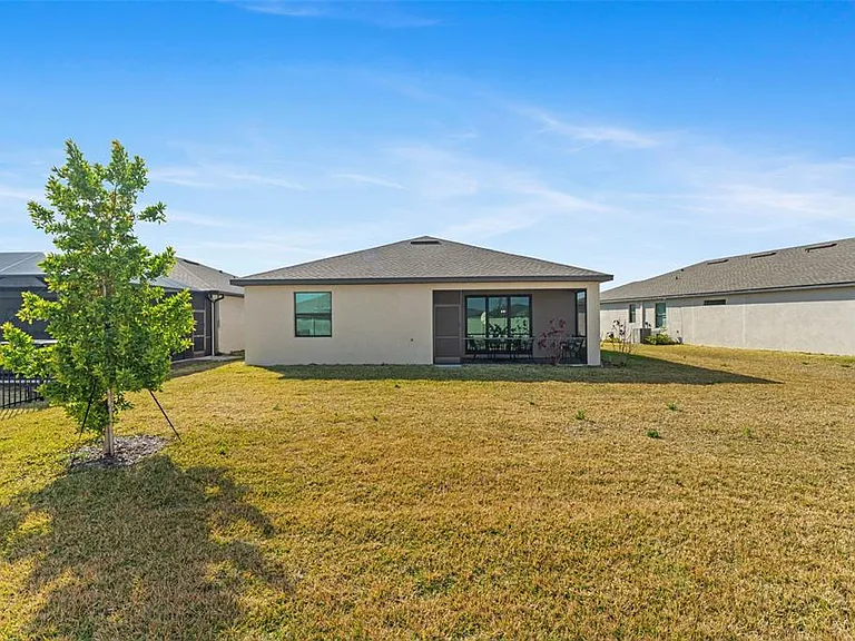 1536 Saddlewood Cir — Photo 47