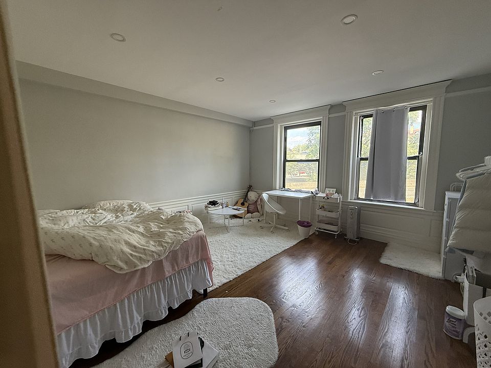 1st image of 464 Commonwealth Ave Ste 25