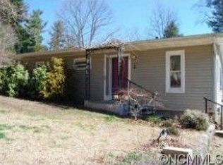 224 Vance St, Hendersonville, NC 28739