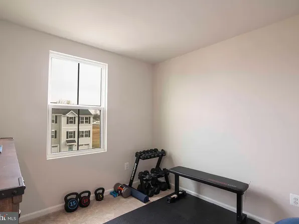 120 Ogunquit Dr, Martinsburg, WV 25403