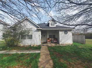 1905 Vine St, Georgetown, TX 78626