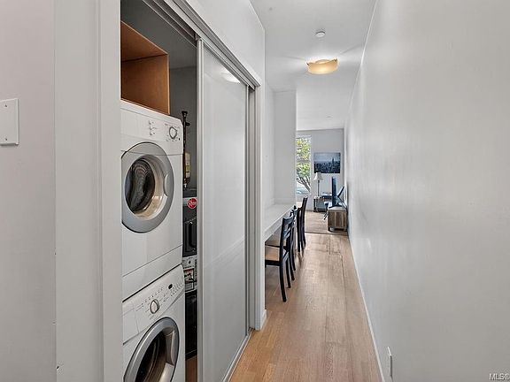 4th image of 601 Herald St #207