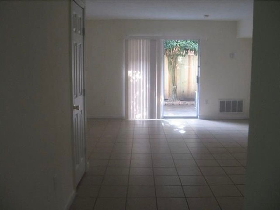 2nd image of 3616 Martinique Ave APT B