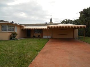 1525 W 36th St, Riviera Beach, FL 33404