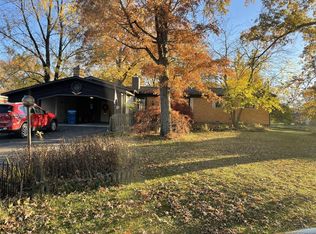 8 W Martha Jean Dr, Amelia, OH 45102