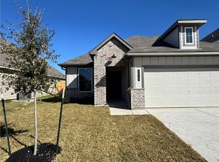 2412 Rooke Rd, Bryan, TX 77807