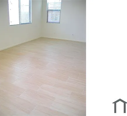 5 bed, 3000 sqft, $4,995 — Photo 4