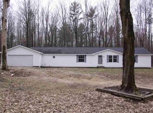 11604 Lund School Rd SW, Fife Lake, MI 49633