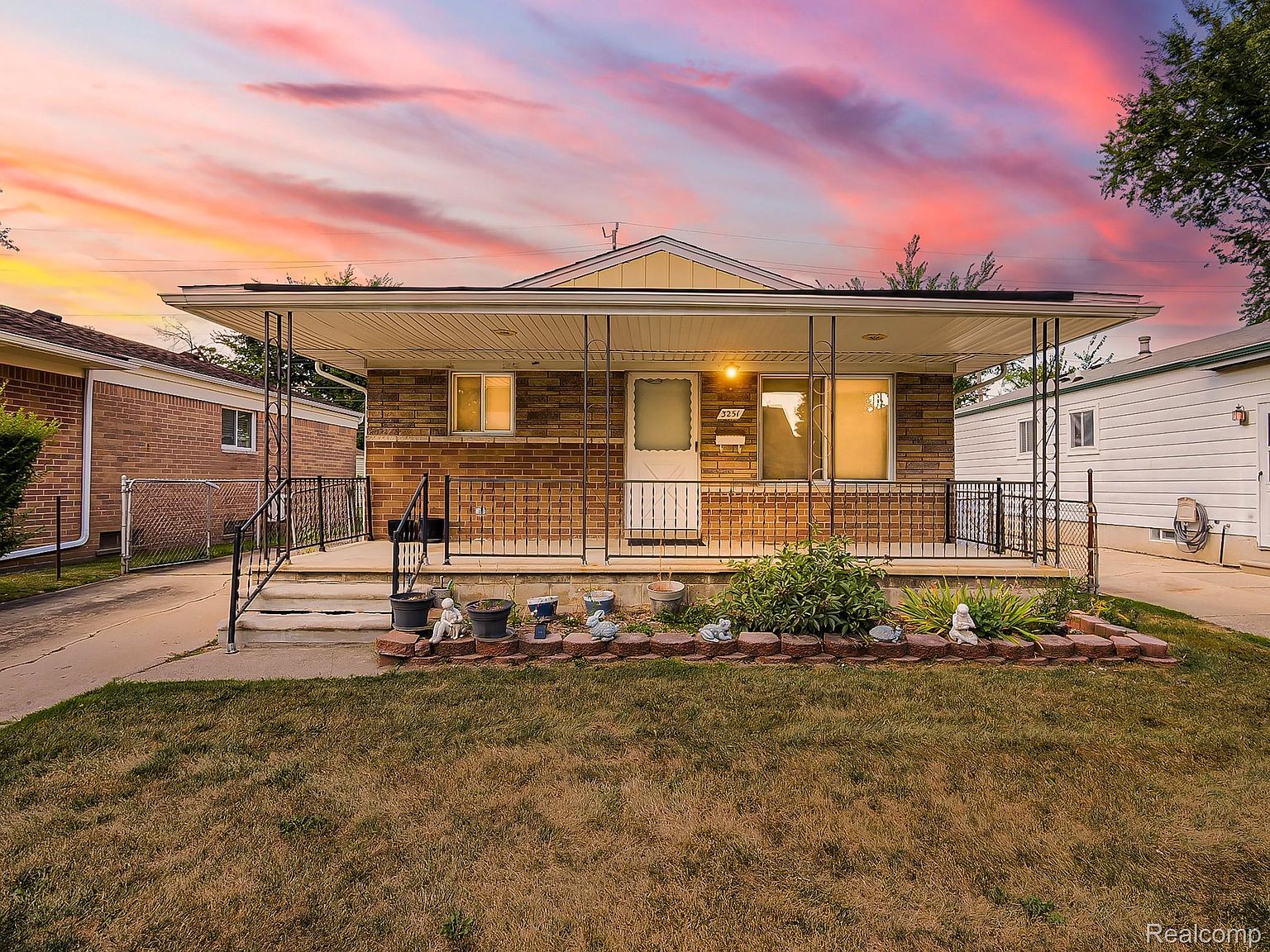 3251 Tyler Ave, Berkley, MI 48072
