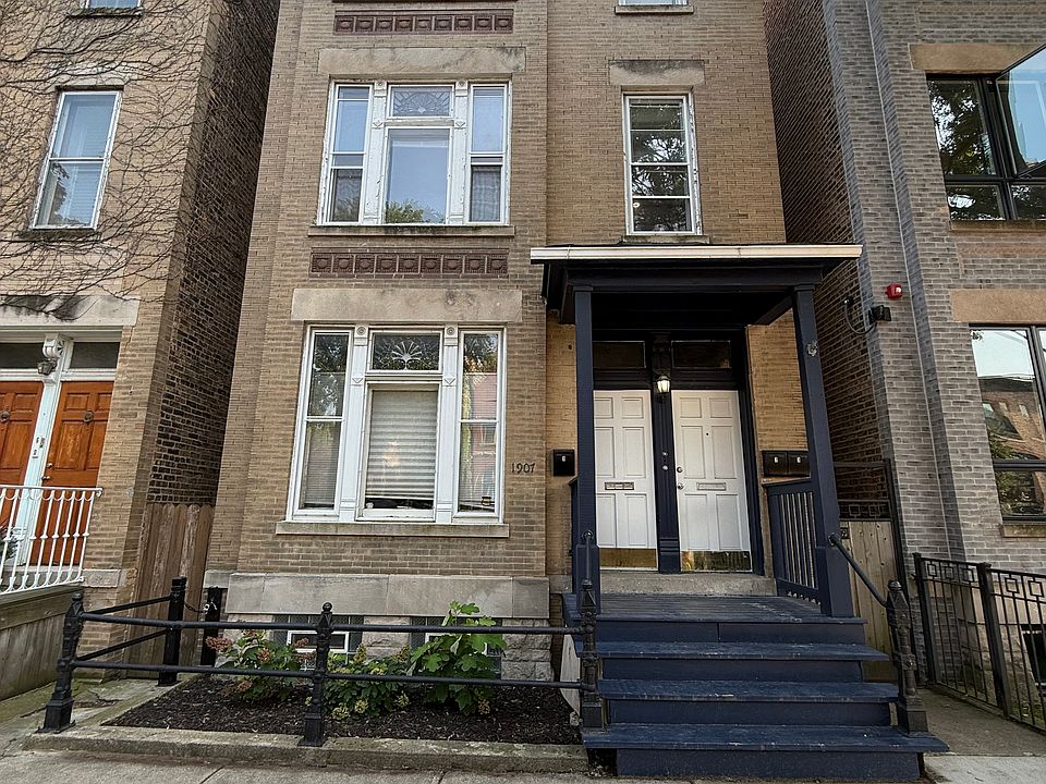 1st image of 1907 W Cortland St Unit 2