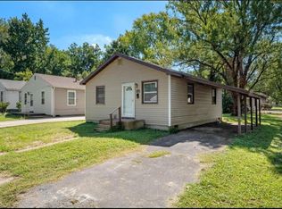 102 Fermo Ave, Saint Louis, MO 63135