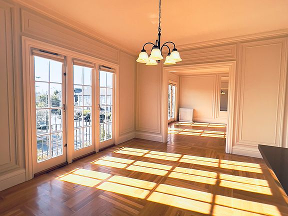 5th image of 645 Euclid Ave APT 3