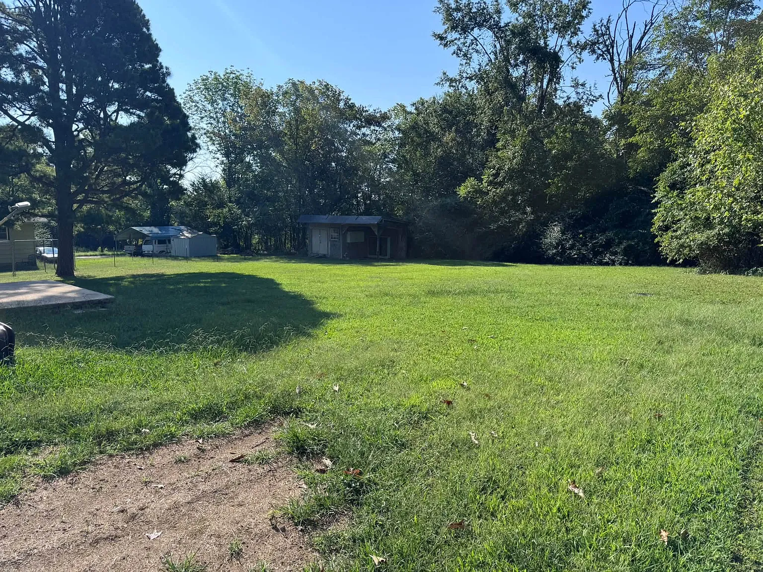 3 bed, 1124 sqft, $950 — Photo 3