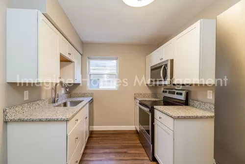 4019 Paxton Ave #1 Photo 1