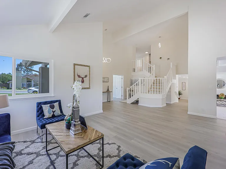 3491 Clover Oak Dr — Photo 2