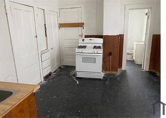 4th image of 5903 Bonna Ave