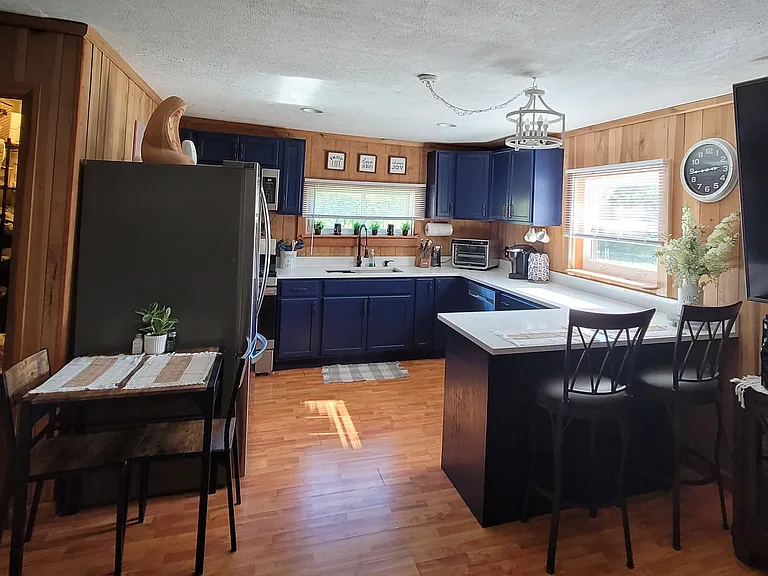 2421 Kendrick Ridge Rd — Photo 12