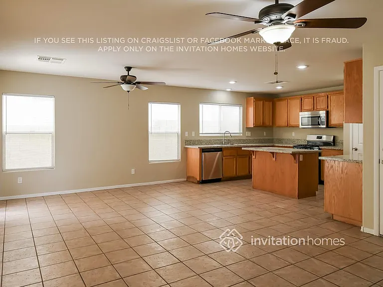 5970 Red Raspberry Ct — Photo 3