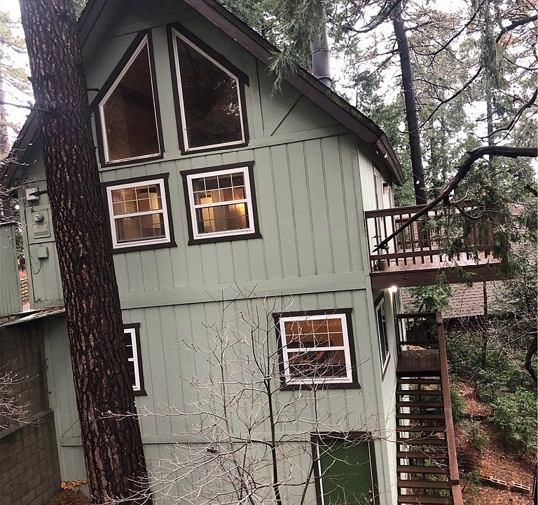 1st image of 23804 Lakeview Dr