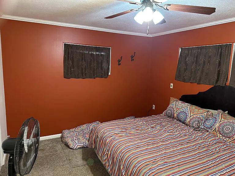 325 S Arizona St — Photo 22