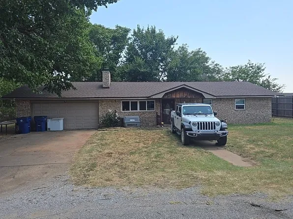12 Mountain View Dr, Cache, OK 73527
