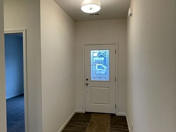 3rd image of 4793 Dobson Dr