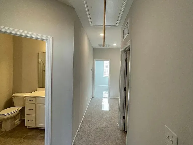 1049 Islip Pl — Photo 20