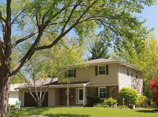 1420 Killdeer Dr, Naperville, IL