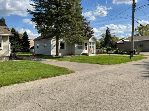 2810 Mildred St, Lansing, MI 48906