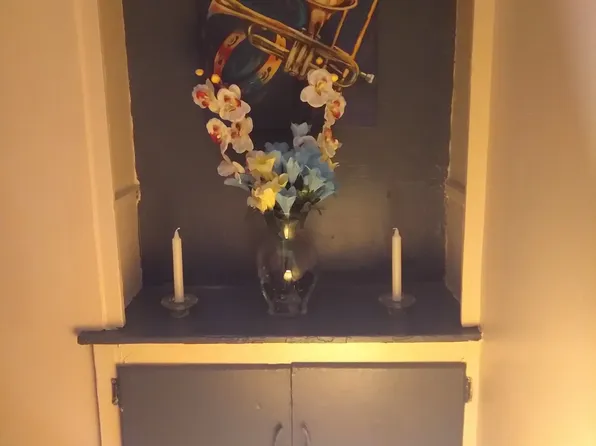 20304 Dresden St, Detroit, MI 48205