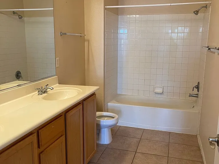 3395 Cactus Shadow St #201 — Photo 10