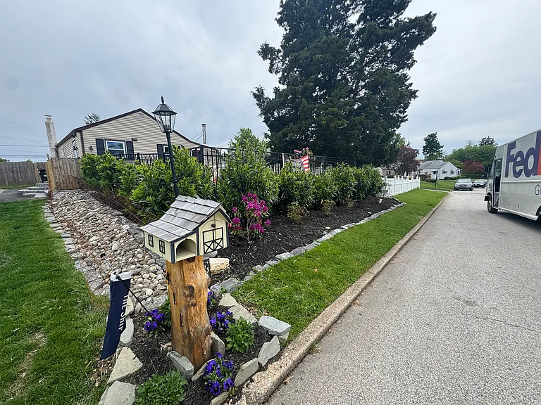 Brandywine Ln — Photo 1