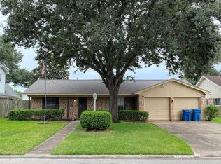 2233 Ripple Creek Dr, Rosenberg, TX 77471