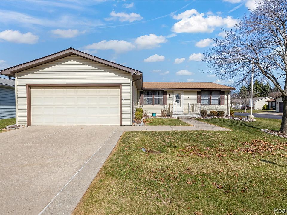 1st image of 38454 Deer Creek Blvd