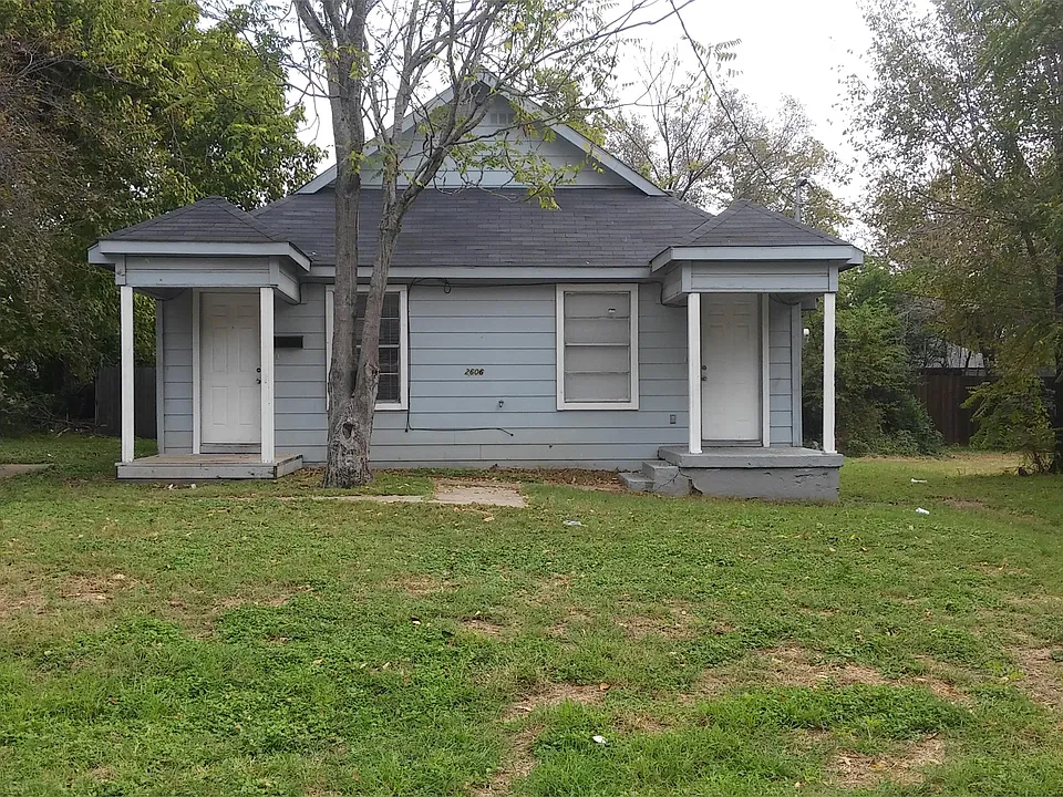 2606 Eugene St