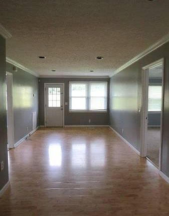 Living Room empty prior to tenant moving in