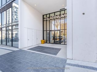 15 Queen St S #303, Hamilton, ON