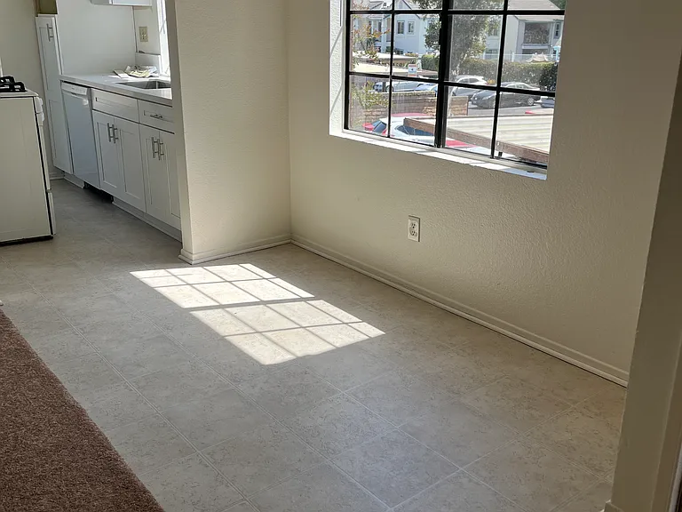 8460 Westmore Rd — Photo 2